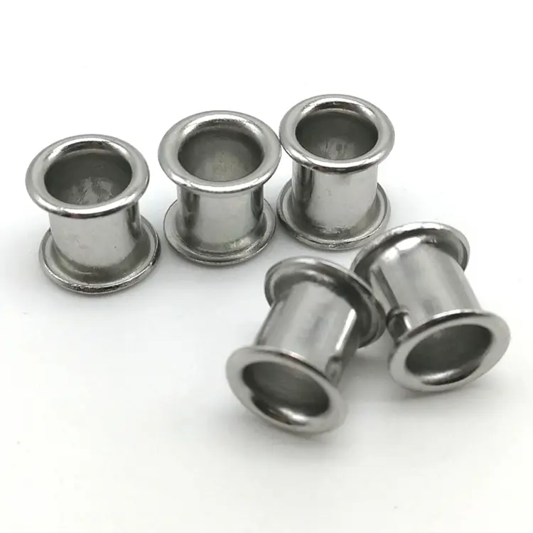 Sự khác biệt giữa đinh tán và móng mắt