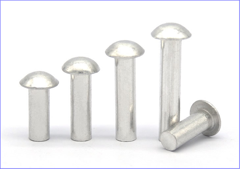 Sức mạnh cắt của một đinh tán là gì?