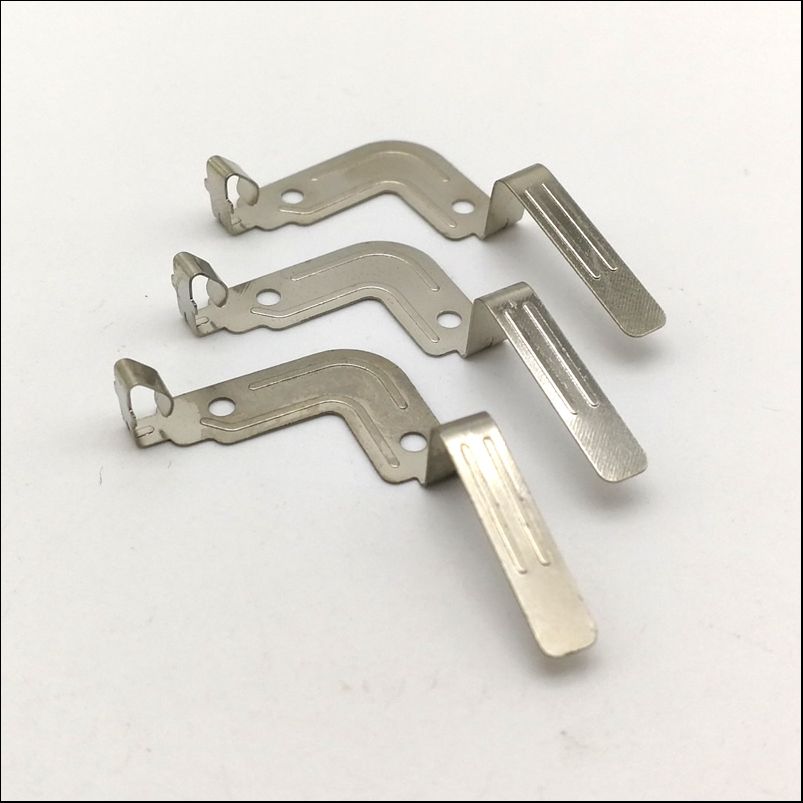 Dập kim loại: Hình dạng của mọi thứ hàng ngày